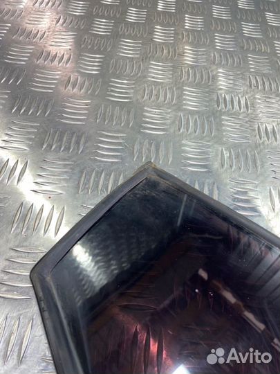 Стекло глухое заднее правое Lifan X60 LFB479Q 2013