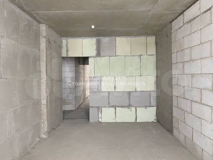 2-к. квартира, 70 м², 5/17 эт.