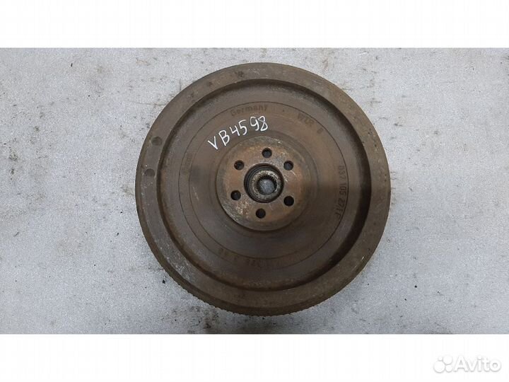 Маховик volkswagen passat B3 с корзиной и диском