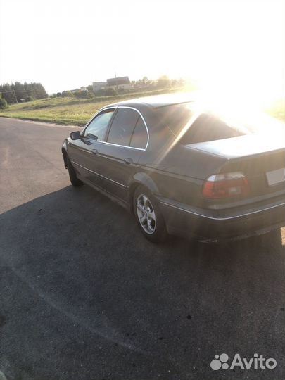 BMW 5 серия 2.8 МТ, 1999, битый, 434 932 км