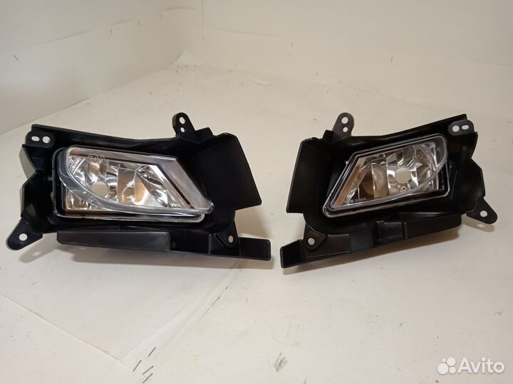 Фары противотуманные Mazda 3 09-13