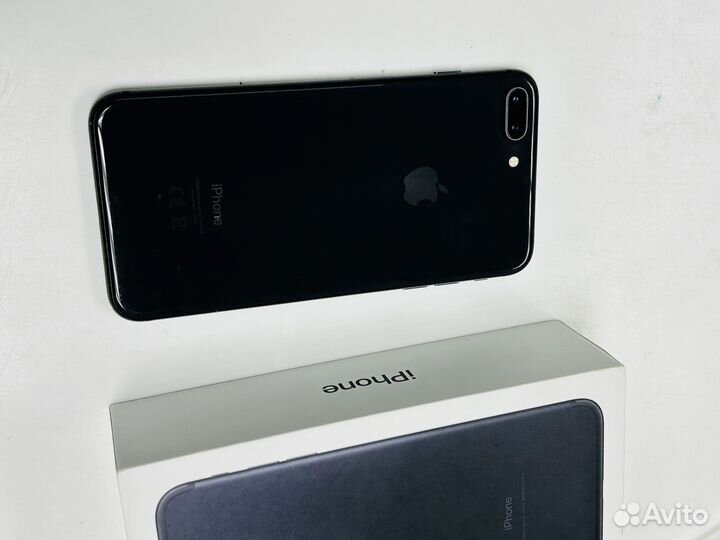 iPhone 8 Plus, 64 ГБ