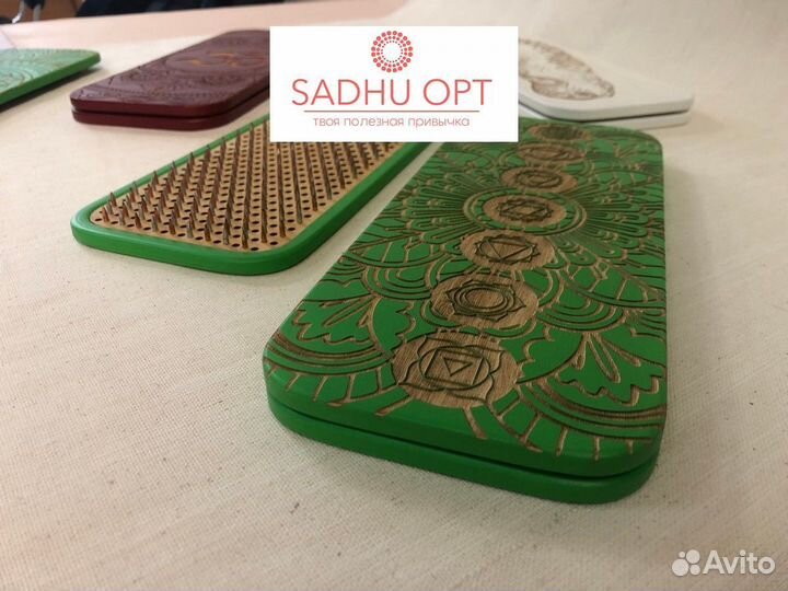 Доска садху с алюминиевыми гвоздями c гравировкой