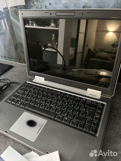 Ноутбук Asus