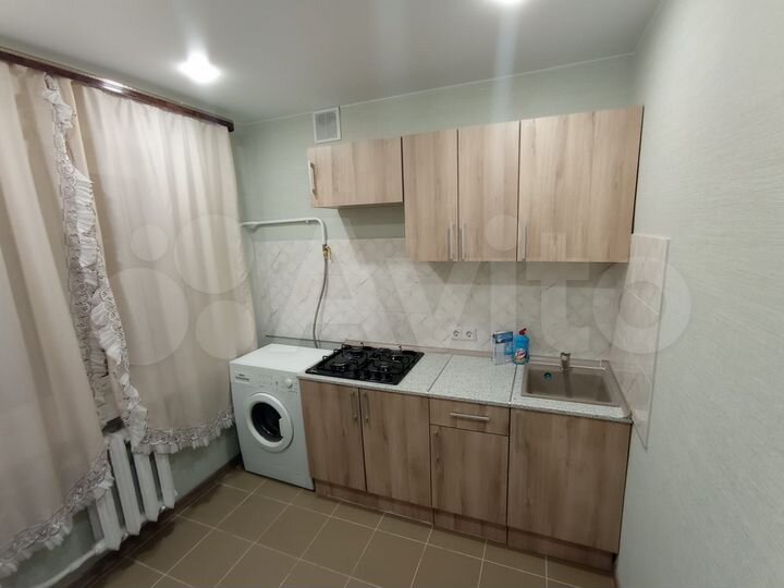 1-к. квартира, 33 м², 4/4 эт.