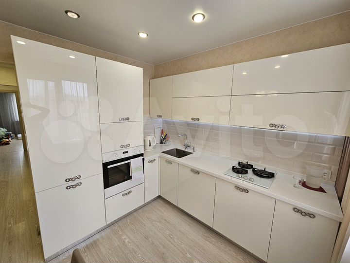 4-к. квартира, 75 м², 5/5 эт.