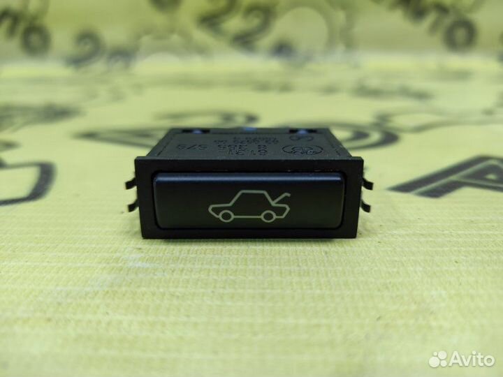 Кнопка открывания багажника Bmw X5 E53 M54B30