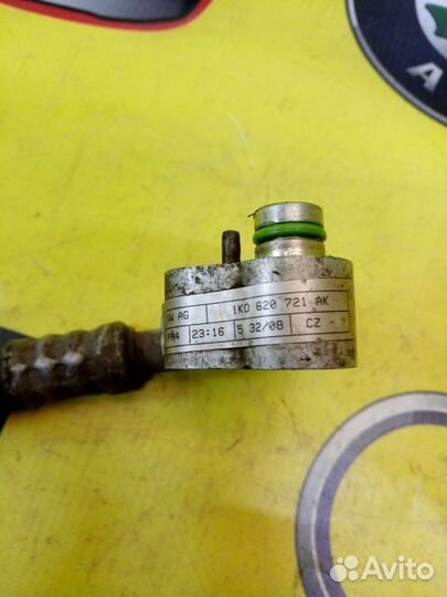 Трубка кондиционера передняя Skoda Octavia 1Z3 1.6