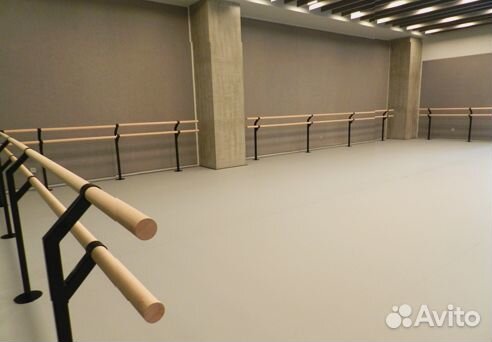 Линолеум с ровной поверхностью