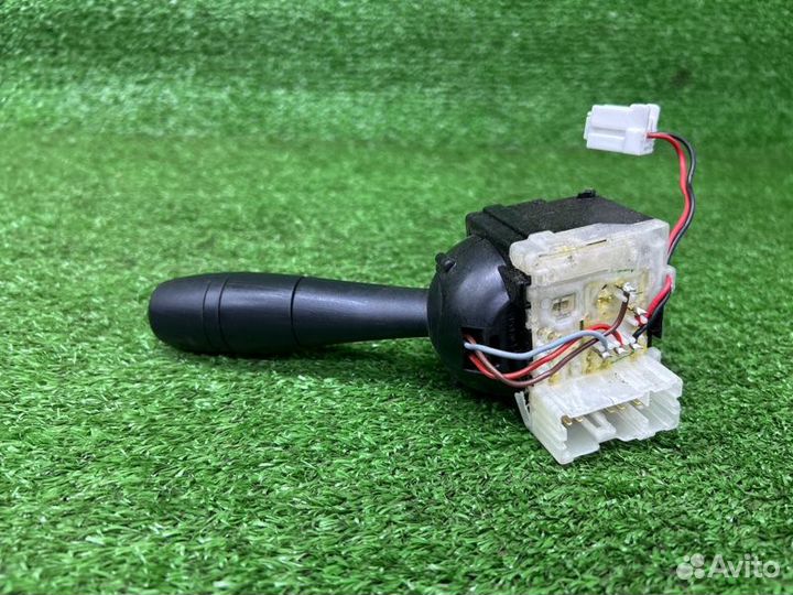 Переключатель поворотников Ваз Vesta Cross