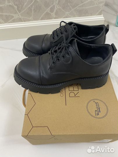 Полуботинки женские из натуральной кожи