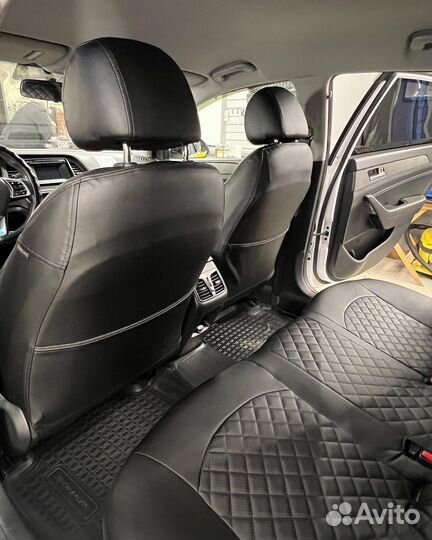 Чехлы на автомобиль