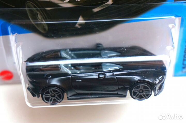 Hot Wheels Aston Martin V12 Speedster (Black)