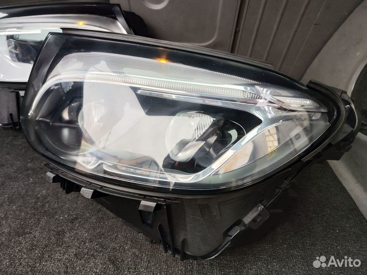 Фары диодные full led ils Mercedes GLC W253