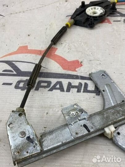 Стеклоподъемный механизм передний правый Peugeot