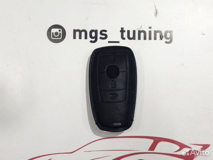 Чехол для ключа Mercedes на молнии черный