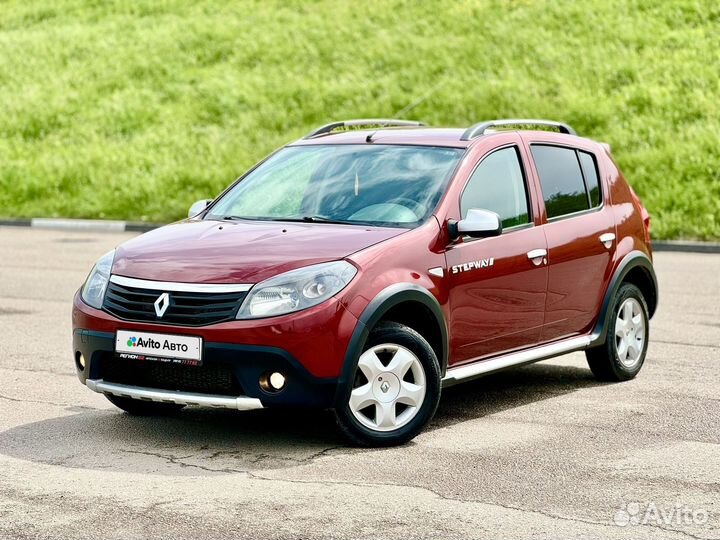 Renault Sandero Stepway 1.6 AT, 2012, 196 000 км