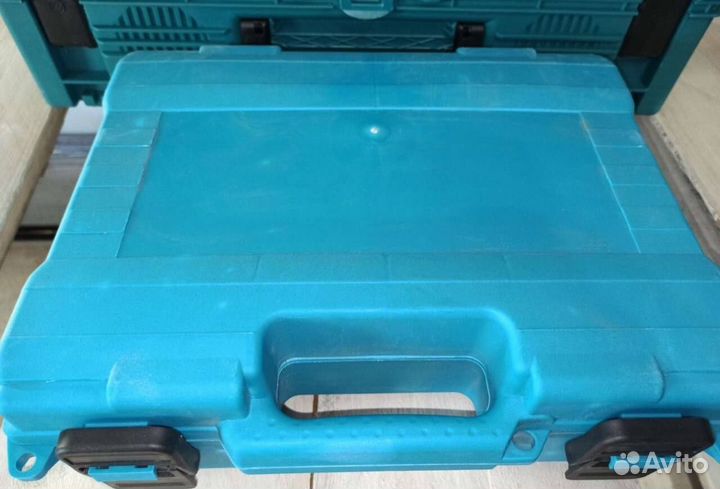 Аккумуляторный гайковерт Makita 350 Нм (Арт.67841)