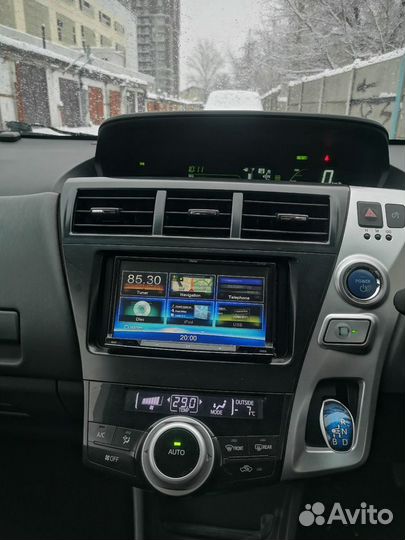 Toyota Prius Alpha 1.8 AT, 2012, 164 000 км