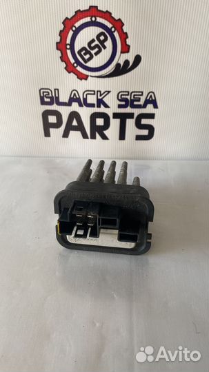 Резистор печки Opel Astra h, Zafira b