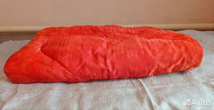 Одеяло пуховое детское