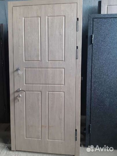 Двери входные заводские 3034