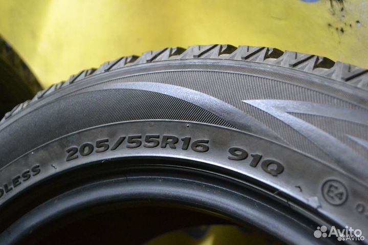 Hankook Winter I'Cept Evo 205/55 R16