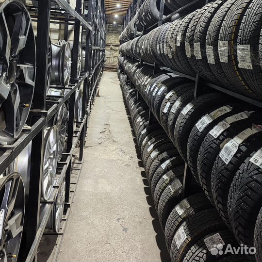 Nexen N'Priz AH5 215/55 R17 94H