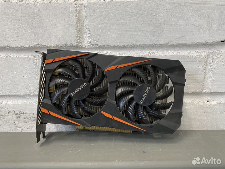 Видеокарта Gigabyte RX560 4gb