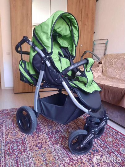 Прогулочная коляска как новая