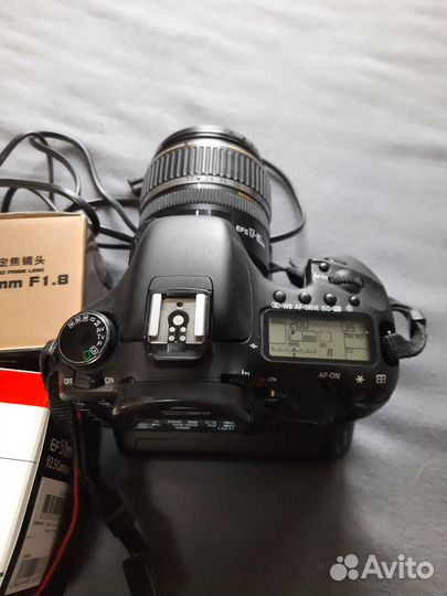 Canon 7d mark 1 body почти новый с комплектом