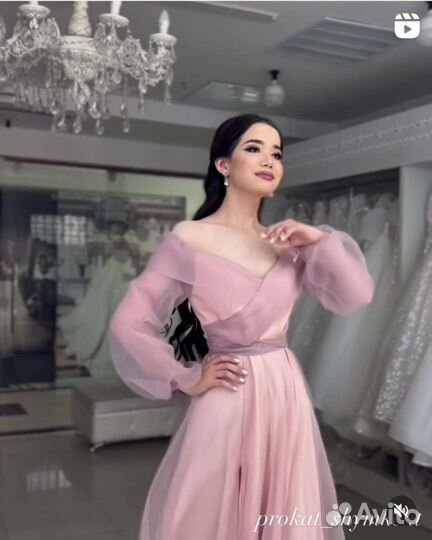 Вечернее платье