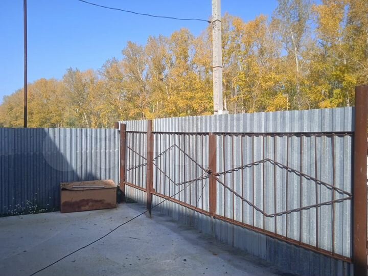 Дом 56 м² на участке 5 сот.