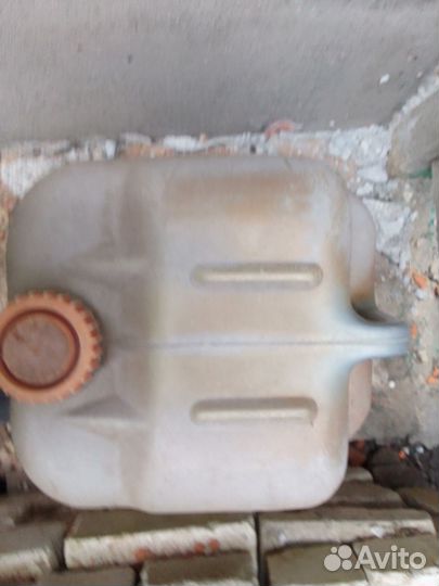 Канистра для бензина 50 литров