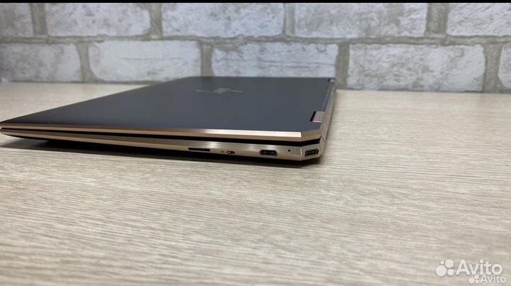 Ноутбук hp spectre x360