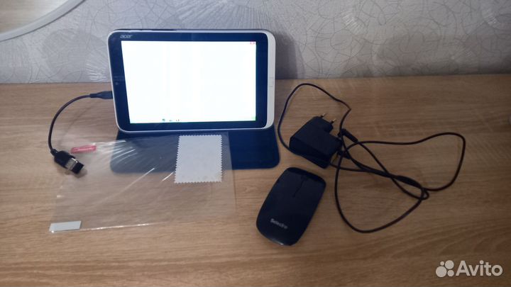 Планшет Acer Iconia W3 на Windows 8