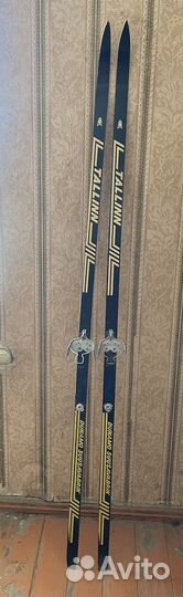 Лыжи беговые 2 м. деревянные tallin Динамо СССР