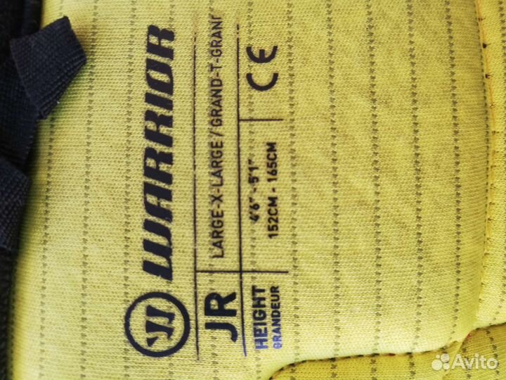 Нагрудник хоккейный JR warrior HD