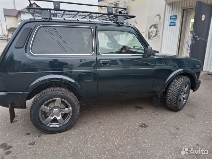 LADA 4x4 (Нива) 1.7 МТ, 2016, 110 000 км