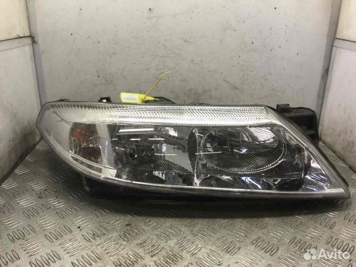 Фара правая Renault Laguna F4R713