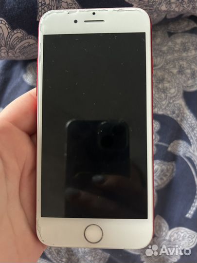Телефон iPhone 7