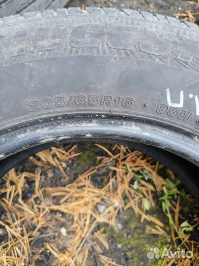 Bridgestone B390 205/65 R16
