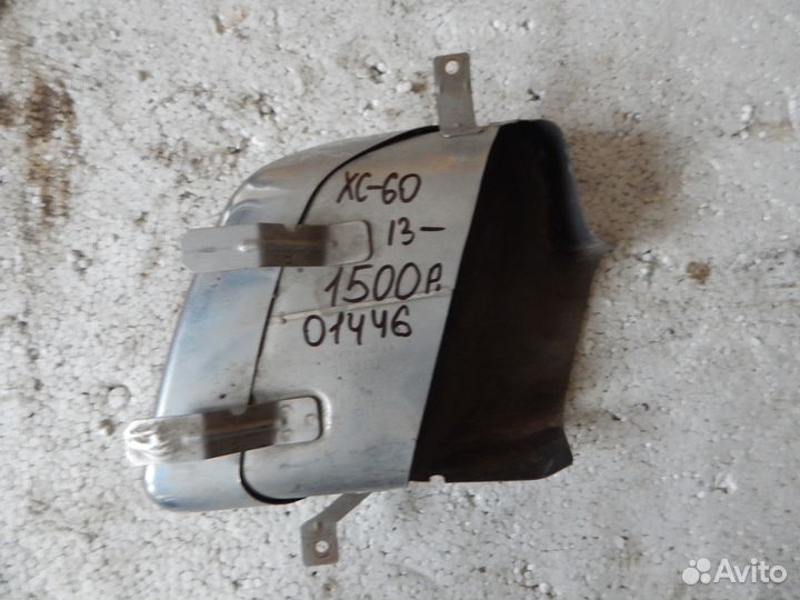 Накладка Насадка глушителя левая Volvo XC60 Вольво