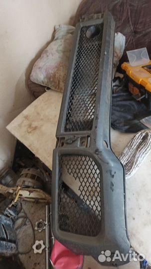 Бампер передний