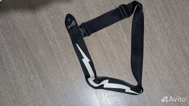 Ремень для гитары