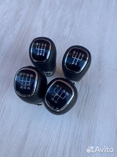 Кожаная ручка кпп Skoda Octavia А5,А6,А7