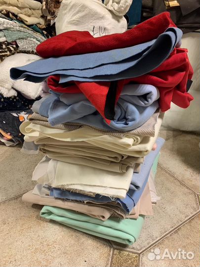 Ткань пальтовая разного вида лоскут