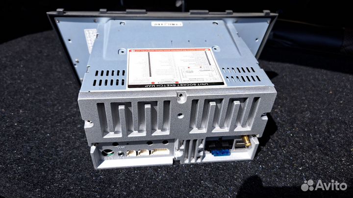 Магнитола на Toyota camry 40