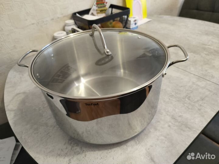 Кастрюля 12л