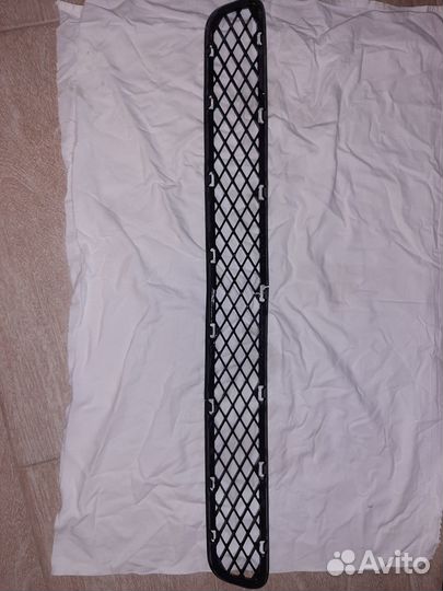 Решётка переднего бампера бмв х3 е83 2010 г.в